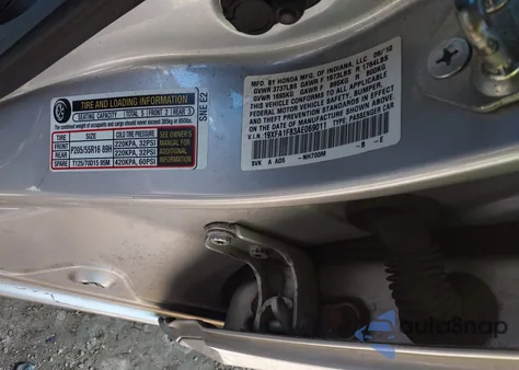 2010 Honda Civic Ex z USA, uszkodzony, nr VIN 19XFA1F83AE069011